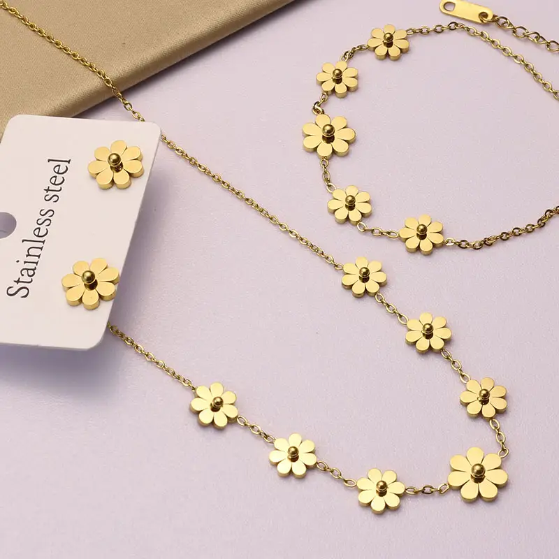 Chrysanthemenset aus Edelstahl 18k Gold plattiert Schmuck doppelseitiges Armband Halskette Ohrringe Set Damenmode Schmuckset