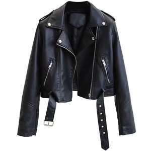Giacca da <span class=keywords><strong>Donna</strong></span> in <span class=keywords><strong>Ecopelle</strong></span> Stile Vintage Effetto Invecchiato, Modello Motociclista con Colletto Rialzato e Maniche Lunghe - Product Image 4