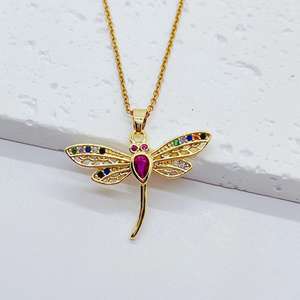 Collier pendentif libellule en cristal plaqué or 18 carats Collier pendentif hip-hop en cuivre animal avec zircon - Product Image 3