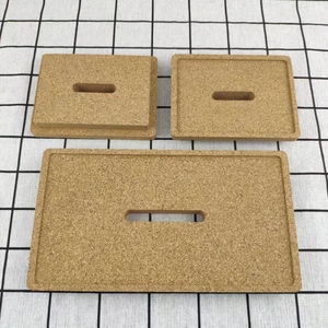 Le fabricant fournit le réservoir à gants avec un couvercle en liège avec des étapes pour creuser des trous - Product Image 4