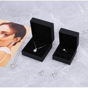 Boîte à bijoux personnalisée Boyang avec logo, en similicuir et papier, pour bagues - Product Image 5