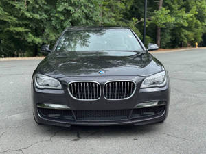 รถยนต์มือสอง ปี 2013 รุ่น 7 Series 740Li Convertible ขับเคลื่อนสี่ล้อ เกียร์อัตโนมัติ พวงมาลัยซ้าย เบาะหนัง กล้องมองหลัง หลังคาซันรูฟ ไฟหน้า LED จอสัมผัส - Product Image 6