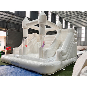 Château Gonflable Blanc de Luxe pour Mariage et Fêtes avec Toboggan – Location Commerciale - Product Image 6