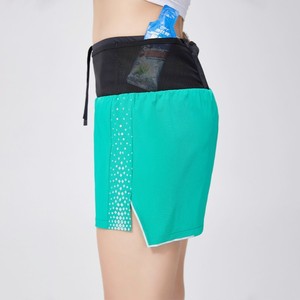 Женские быстросохнущие спортивные шорты с нижним бельем 2 в 1 - Product Image 1