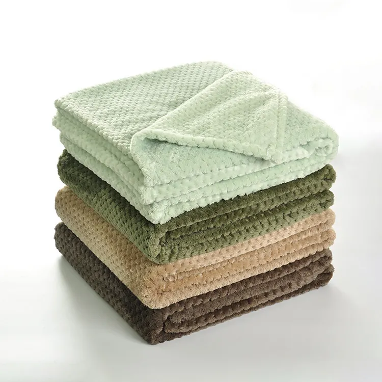 Cobertores de lã personalizados de fábrica na China para decoração de sofás domésticos de flanela simples super macios e luxuosos por atacado