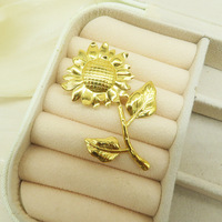 Pin Bunga Elegan untuk Jas Pria, Berlapis Emas 18K Berkualitas Tinggi, Bros Bunga Matahari dari Baja Tahan Karat, Aksesoris Perhiasan Fashion Terbaru