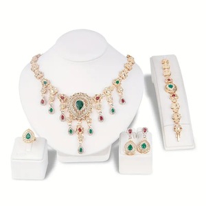 Ensemble de bijoux de mariée quatre pièces de style européen et américain, collier et bague en alliage, cadeau pour femme, livraison directe d'usine - Product Image 3