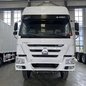 Used Sinotruk HOWO Heavy Duty 8x4 Commercial <strong>Truck</strong> with Sinotruck Box Cargo Van Diesel Fuel 12 Wheel Lorry <strong>Trucks</strong> for Sale - Product Image 2
