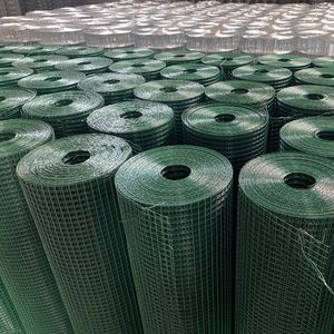 Maille de fil métallique soudée recouverte de PVC vert 1 pouce 1/2 pouce 5/8 pouce Ouverture de la maille Tissu de quincaillerie en PVC - Product Image 1