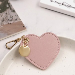 New in-stock heart-shaped <b>leather</b> <b>keychain</b>, bag pendant, Instagram-worthy style, suitable for home and car use. - Product Image 2