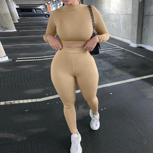 2025 para <span class=keywords><strong>Amazon</strong></span> Cross-Border Traje deportivo informal para <span class=keywords><strong>mujer</strong></span> Manga larga Slim Patrón sólido Top con longitud corta para Otoño Invierno - Product Image 4