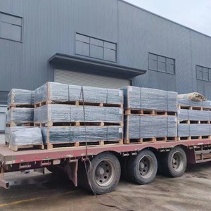 Guo Weixing Polycarbonate Sheet 1.22x2.44m 10mm Transparent Durable For Carports Sunrooms Awnings - Product Image 3