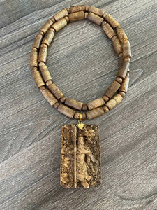 Bracelet en perles d'agarwood de qualité supérieure, perles en bois naturel, bracelet élastique fait à la main, bijoux de méditation bouddhiste et de prière - Product Image 4