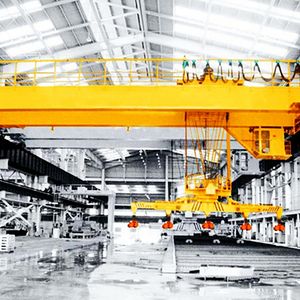 رافعة علوية صناعية مزدوجة العارضة مع رافعة كهربائية ومقصورة للرفع الثقيل - Product Image 4