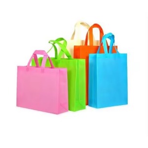 Muestra Gratuita: Bolsa de Mano con Asa de RPP Reciclado, No Tejida, Biodegradable, Personalizada, de PP Laminado, Tipo Camiseta, PLA No Tejido - Product Image 1