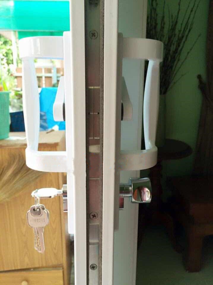 Лидер продаж, алюминиевая дверная ручка из НПВХ D-типа высотой ручки 65 мм/62 мм/52 мм/38 мм для раздвижных дверей