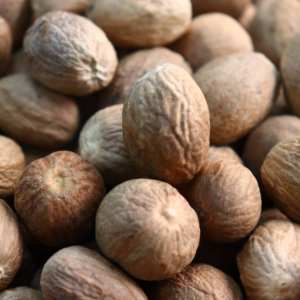 Huile essentielle de muscade de Grenade biologique pour la fabrication de parfums - 100% pure, extrait naturel de plante, distillée à la vapeur |   Prix en gros 1 kg - Product Image 4