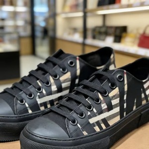 Men's Casual Leather Shoes Luxury Designer Shoes Stylish Men's Shoes - Product Image 4