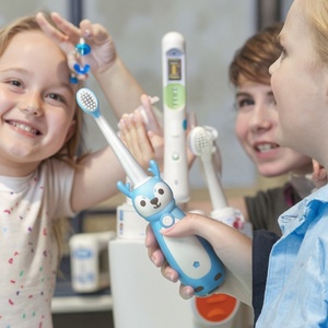 2025 Fabricant En Gros Don Kids Smart <span class=keywords><strong>Brosse</strong></span> <span class=keywords><strong>À</strong></span> <span class=keywords><strong>Dents</strong></span> <span class=keywords><strong>Électrique</strong></span> Personnalisé Private Lim Label Vibrant Rechargeable IPX7 - Product Image 2