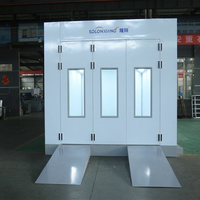 Cabine de peinture Longxiang LX3 personnalisée avec portes pliantes triples, four de cuisson automatique intégré, fenêtres de visualisation et rampes de chargement avant