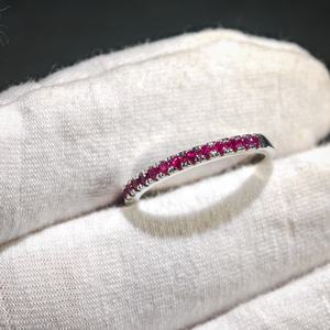 Anillo de Rubí de Media Eternidad para Mujer, Diseño Minimalista, Joyería Fina de Lujo 2026, con Plata de Ley 925, Regalo de Aniversario, Uso Diario - Product Image 4