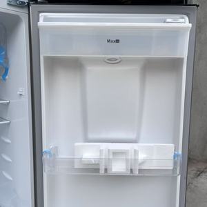 Refrigerador Vertical de Doble Puerta con Congelador Superior y Dispensador de Agua, 290L, Enfriamiento por Aire, Sin Escarcha, Estándar Europeo A++, 220v 50/60hz - Product Image 6