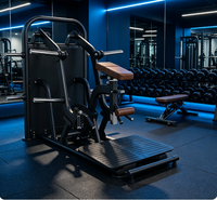 Máquina de remo iso-lateral de baja resistencia para entrenamiento de espalda con carga de placas de acero, equipo comercial de gimnasio para entrenamiento de fuerza y seguridad.