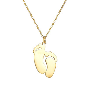Collana con ciondolo a forma <span class=keywords><strong>di</strong></span> piede in acciaio inossidabile placcato PVD <span class=keywords><strong>di</strong></span> alta qualità, per incisione personalizzata, impermeabile, anti-ossidazione, gioielli personalizzati. - Product Image 1