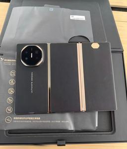 สมาร์ทโฟน HW Mate XT ULTIMATE DESIGN แบบพับสามตอน Octa Core LTE แรม 16GB ความจุ 512GB/1TB รุ่นจีน สีแดงดำ ภาษาสเปน/ฝรั่งเศส - Product Image 6