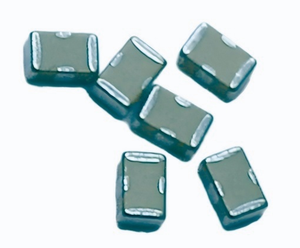 Condensateur de filtre en céramique à trois bornes à puce (EMI) pour téléphones cellulaires et stations de base avec fonction de filtrage - Product Image 1