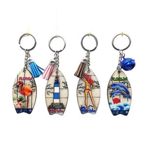 Porte-clés personnalisé en cuir de luxe avec pampille, souvenir de Tenerife, Espagne, avec clochette, porte-clés mignon - Product Image 3