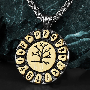 Colgante Vikingo Runas Arbol de la Vida Acero Titanio Collar Hombre Nordico Yggdrasil Amuleto Joyeria Regalo OEM Mayoreo - Product Image 2