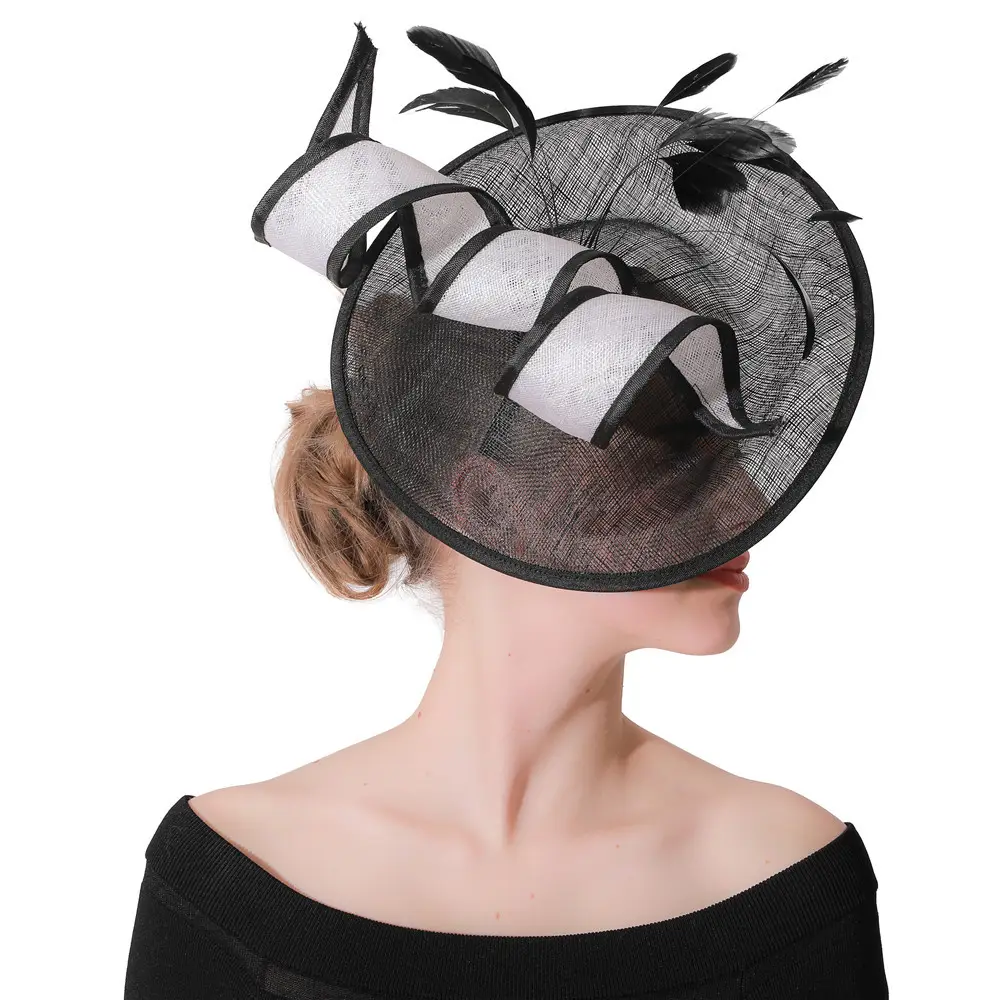 Cappelli di fascinator della piuma con il velo per le signore Kentucky Derby Tè Del Partito Headwear con la Clip di Capelli per Le Donne o Ragazza