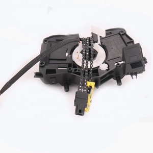 Sensori Auto <span class=keywords><strong>Renault</strong></span> CAPTUR CLIO DUSTER 8201168027 255677302R Interruttore Rotativo del Volante Compatibile con Opel VIVARO <span class=keywords><strong>DACIA</strong></span> <span class=keywords><strong>DOKKER</strong></span> - Product Image 1