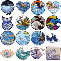 Patchs personnalisés Baleine et Requin, Broderie et Applique Thème Astronaute et Vie Marine, Motif Vague Océanique, Thermocollant pour Décoration de Veste Esthétique Spatiale