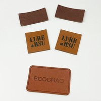 Écussons en cuir personnalisés du fabricant à bon prix Écussons en cuir gaufré avec logo pour sac à main Étiquettes en cuir pour chapeau/vêtement