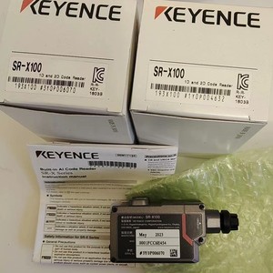 Lector de Códigos de Barras Keyence SR-X100, Escáner de Códigos 1D y 2D, Sensor CMOS, Uso Industrial - Product Image 1