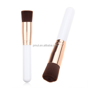 <span class=keywords><strong>Pinceau</strong></span> <span class=keywords><strong>de</strong></span> <span class=keywords><strong>fond</strong></span> <span class=keywords><strong>de</strong></span> <span class=keywords><strong>teint</strong></span> liquide en poils végétaliens synthétiques <span class=keywords><strong>Pinceau</strong></span> <span class=keywords><strong>de</strong></span> maquillage concave parfait pour le visage <span class=keywords><strong>avec</strong></span> un <span class=keywords><strong>trou</strong></span> pour le maquillage liquide - Product Image 6