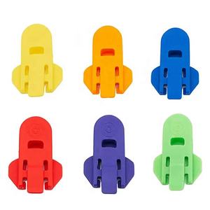 Abrelatas de Plástico Premium Coloridos 2026, Protectores de Latas de Refresco y Cerveza, Cubierta Protectora Manual Fácil de Usar - Product Image 2