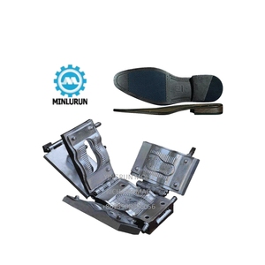 Nuevo diseño 100% Cnc hecho TPR fabricante de moldes de inyección de zapatos <span class=keywords><strong>Yeezy</strong></span> Slipper Slide moldes de moldeo troquel - Product Image 1