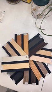Wand- und Decken-Schalldämmleisten Laminierte PET-Holzfurnier Akustikpaneele für Auditorium und Halle - Product Image 6