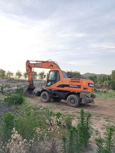 Used Doosan DH210W-7 Wheel <strong>Excavator</strong> 90% <strong>NEW</strong> with Engine Motor &amp; PLC From Korea - Product Image 4