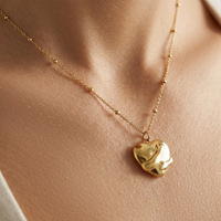 Collier pendentif en acier inoxydable en forme de cœur pour femme, bijoux de mode en métal de haute qualité, collier de bureau, cadeau