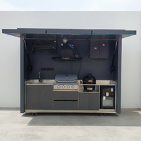 Ensemble de cuisine extérieure modulaire avec toit de gazebo, station barbecue de luxe en acier inoxydable pour espace de cuisson en plein air dans le jardin