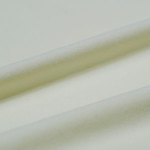 Le nouveau tissu en polyester et élasthanne technologique est polyvalent, offrant des propriétés telles que la résistance au chlore et la protection <span class=keywords><strong>UV</strong></span>. - Product Image 4