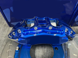 Nuovo Stile Kit Freni Maggiorati Endless con Pinze Anteriori a 6 Pistoni e Posteriori a 4 Pistoni e Dischi Freno da 380 mm - Product Image 3