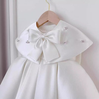 Nouvelle robe de soirée blanche élégante pour filles, robe de soirée blanche élégante pour bébé fille avec châle, robe de demoiselle d'honneur pour mariage