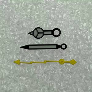 NH35A Mouvement de montre étanche en acier inoxydable <span class=keywords><strong>Aiguilles</strong></span> noires 3 broches <span class=keywords><strong>Aiguilles</strong></span> sans pointeurs de montre luminescents Ensemble de main pour pièces de montre - Product Image 4