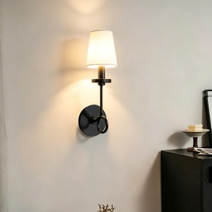 Lámpara de pared inalámbrica de metal cobrizo de estilo nórdico clásico; funciona con pilas, fuente de luz E14; adecuada para áreas de estar - Product Image 1
