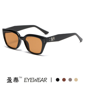 แว่นกันแดดผู้หญิงยี่ห้อ Yingtai กรอบพลาสติกสีดำ ป้องกันรังสียูวี 400 ทรงแคทอาย - Product Image 3